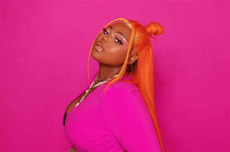 LU KALA Makes Hot 100 Debut With Latto Collab .